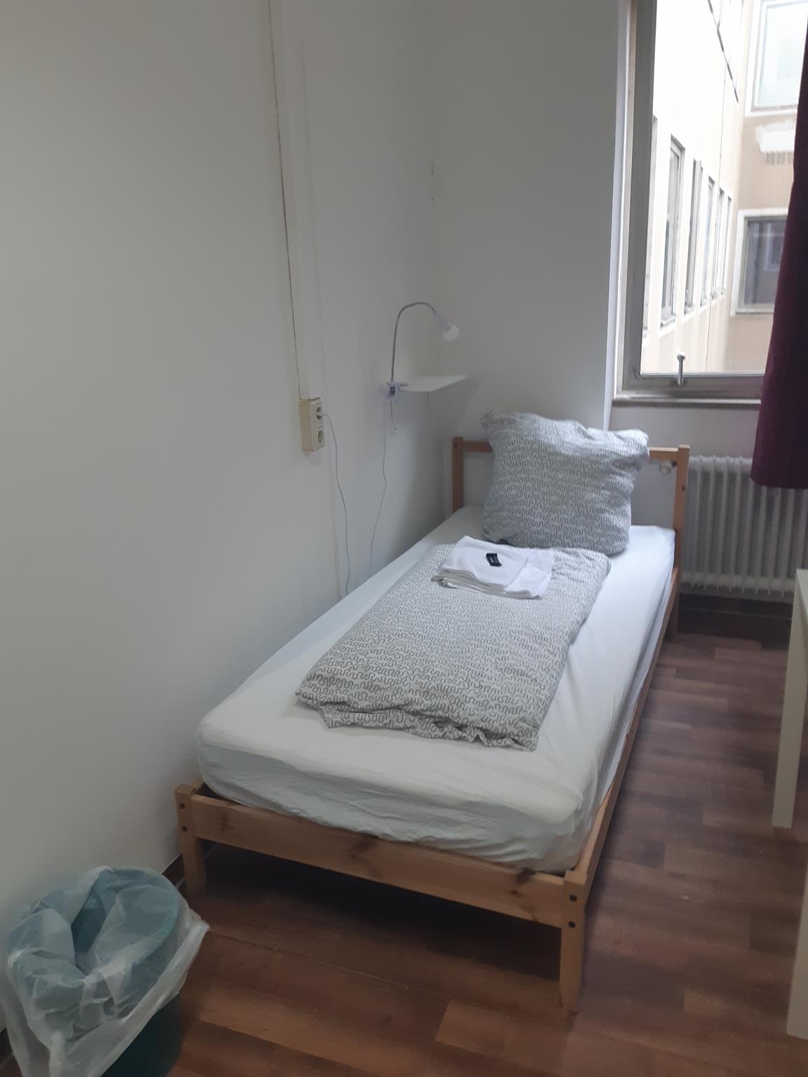 Georg-Kronawitter-Platz 2, 80331 München / Zimmer 110 (1)