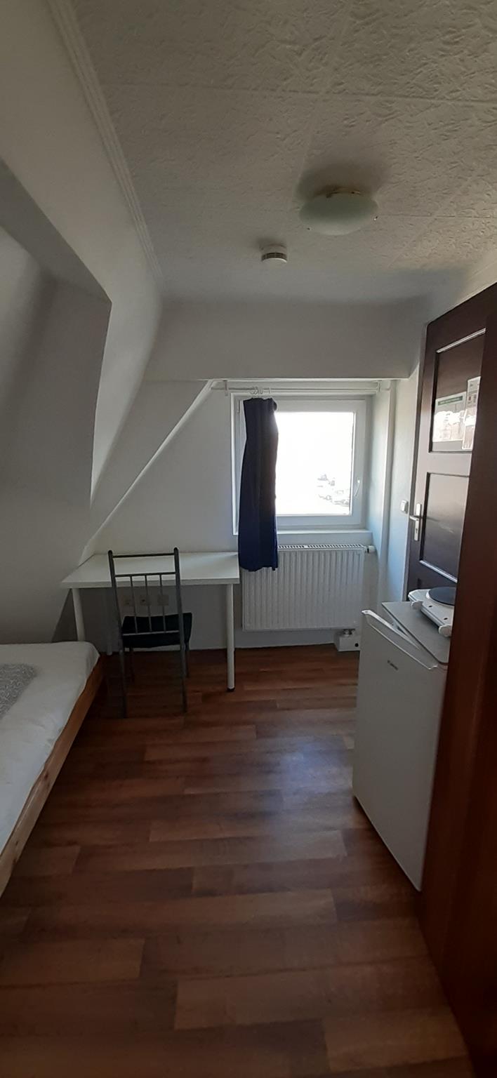 Eversbusch Straße 74, 80999 München / Zimmer 205 (1)