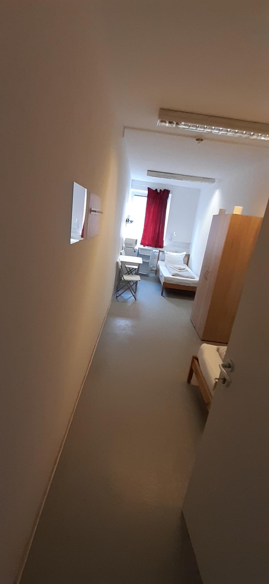 Georg-Kronawitter-Platz 2, 80331 München / Zimmer 316 (2)