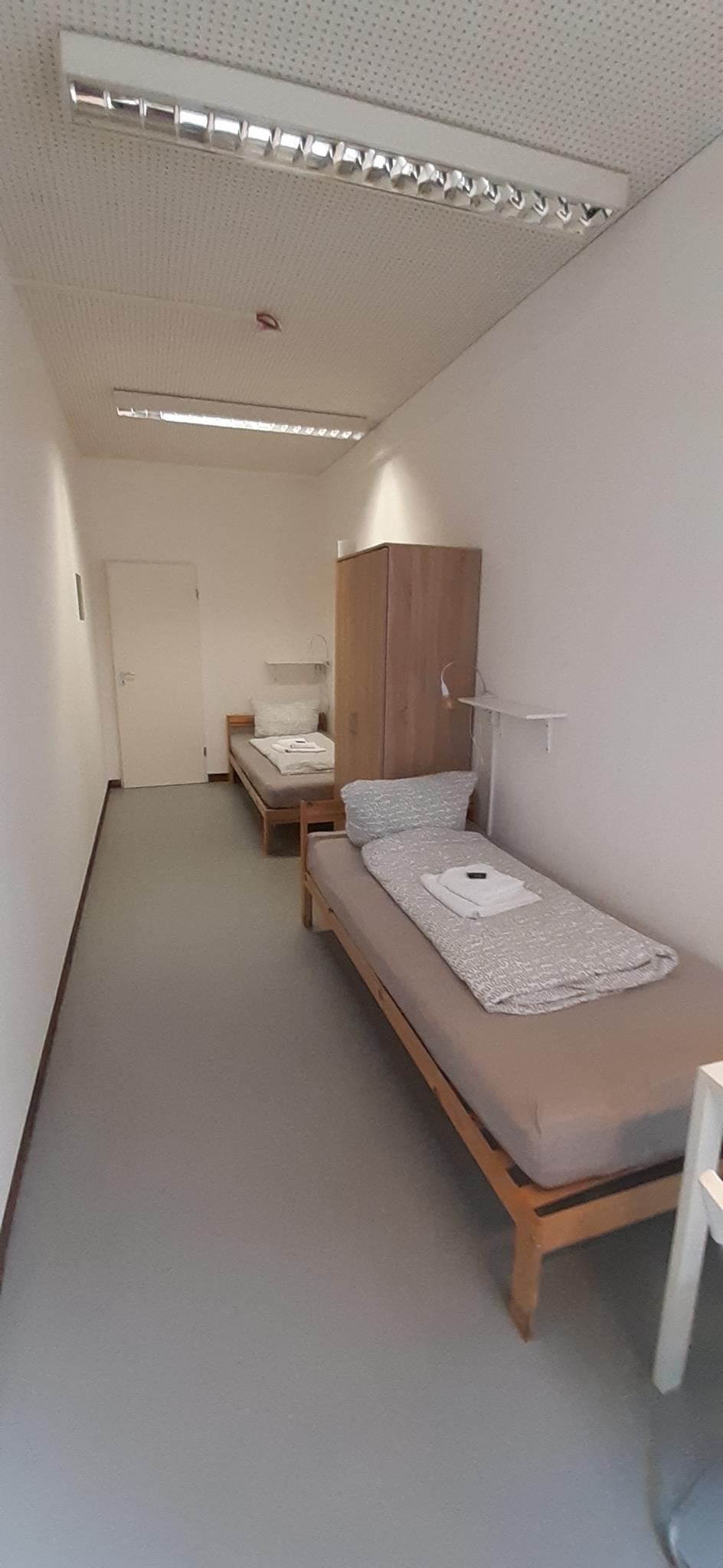 Georg-Kronawitter-Platz 2, 80331 München / Zimmer 201 (2)