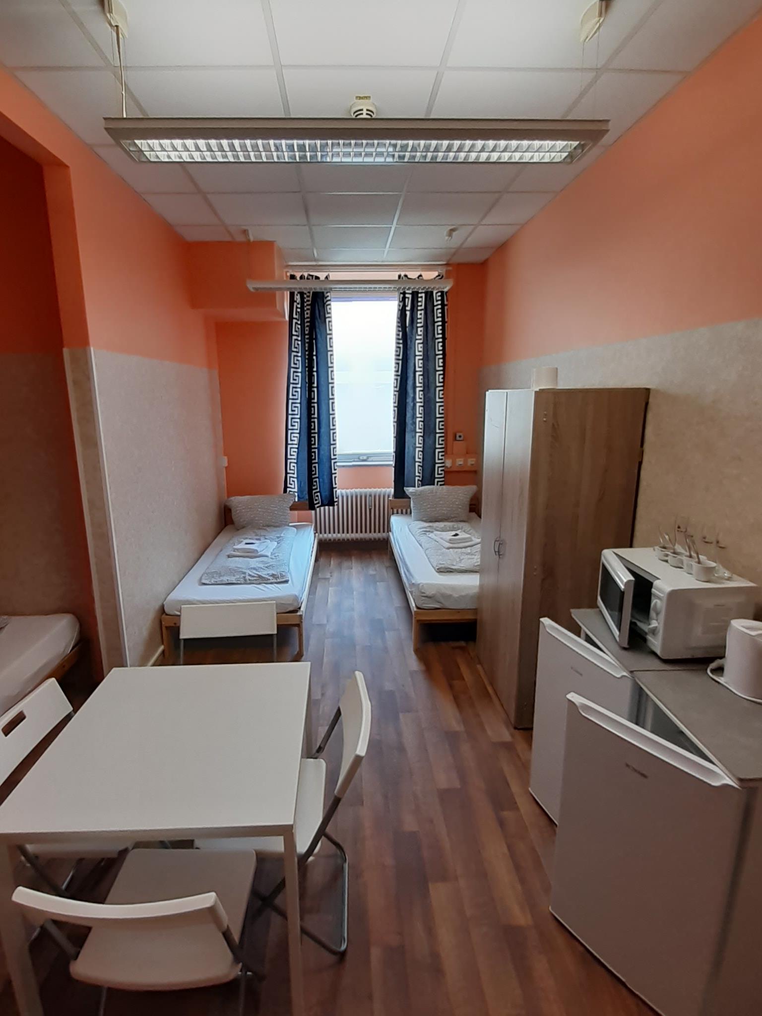 Georg-Kronawitter-Platz 2, 80331 München / Zimmer 124 (5)