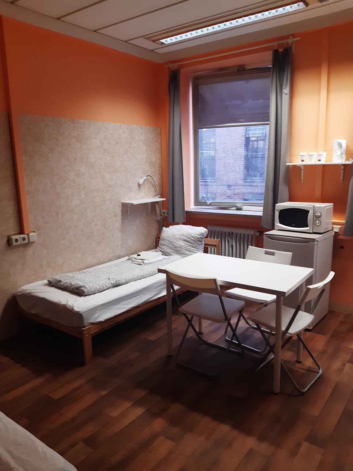 Georg-Kronawitter-Platz 2, 80331 München / Zimmer 103 (3)