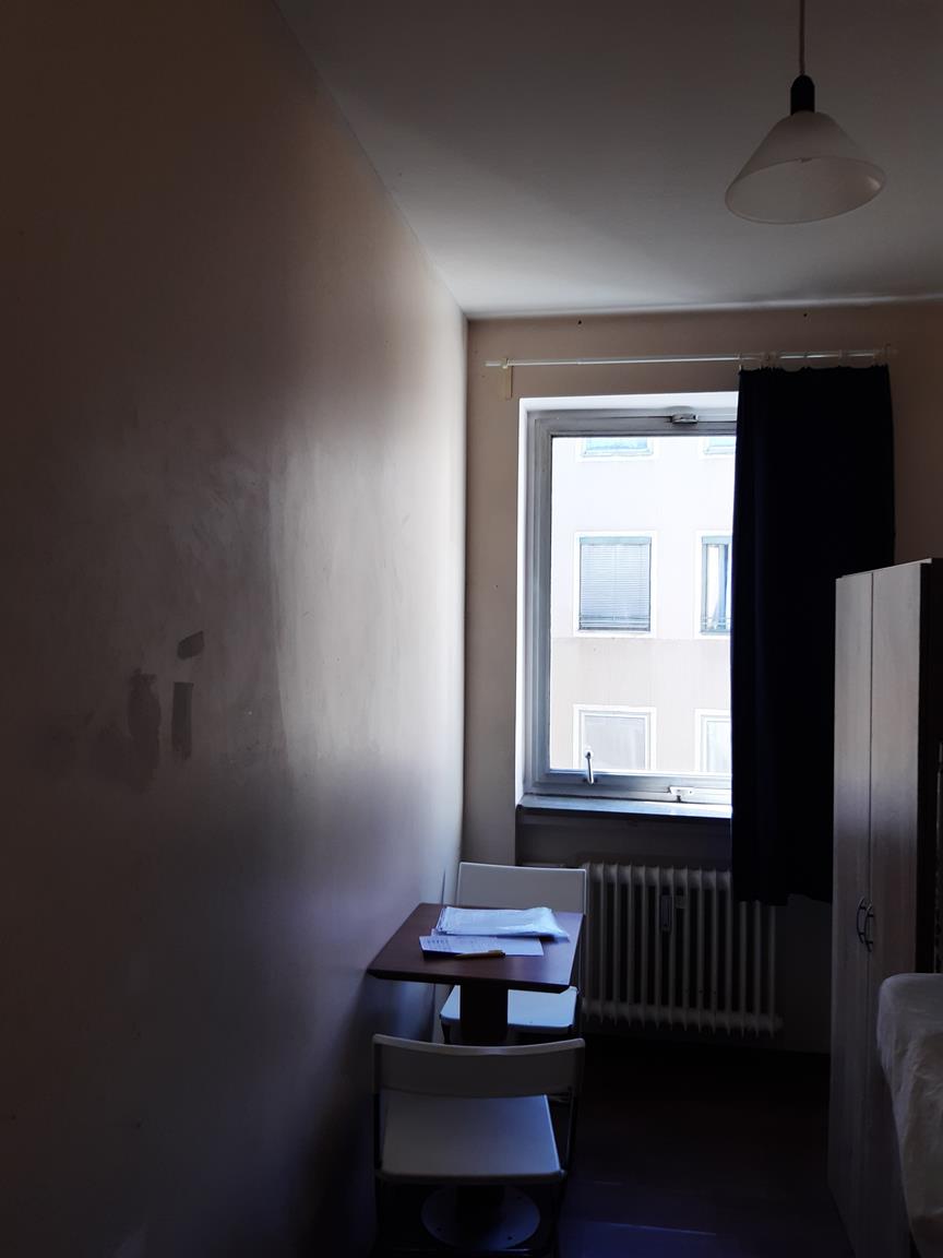 Georg-Kronawitter-Platz 2, 80331 München / Zimmer 322 (1)