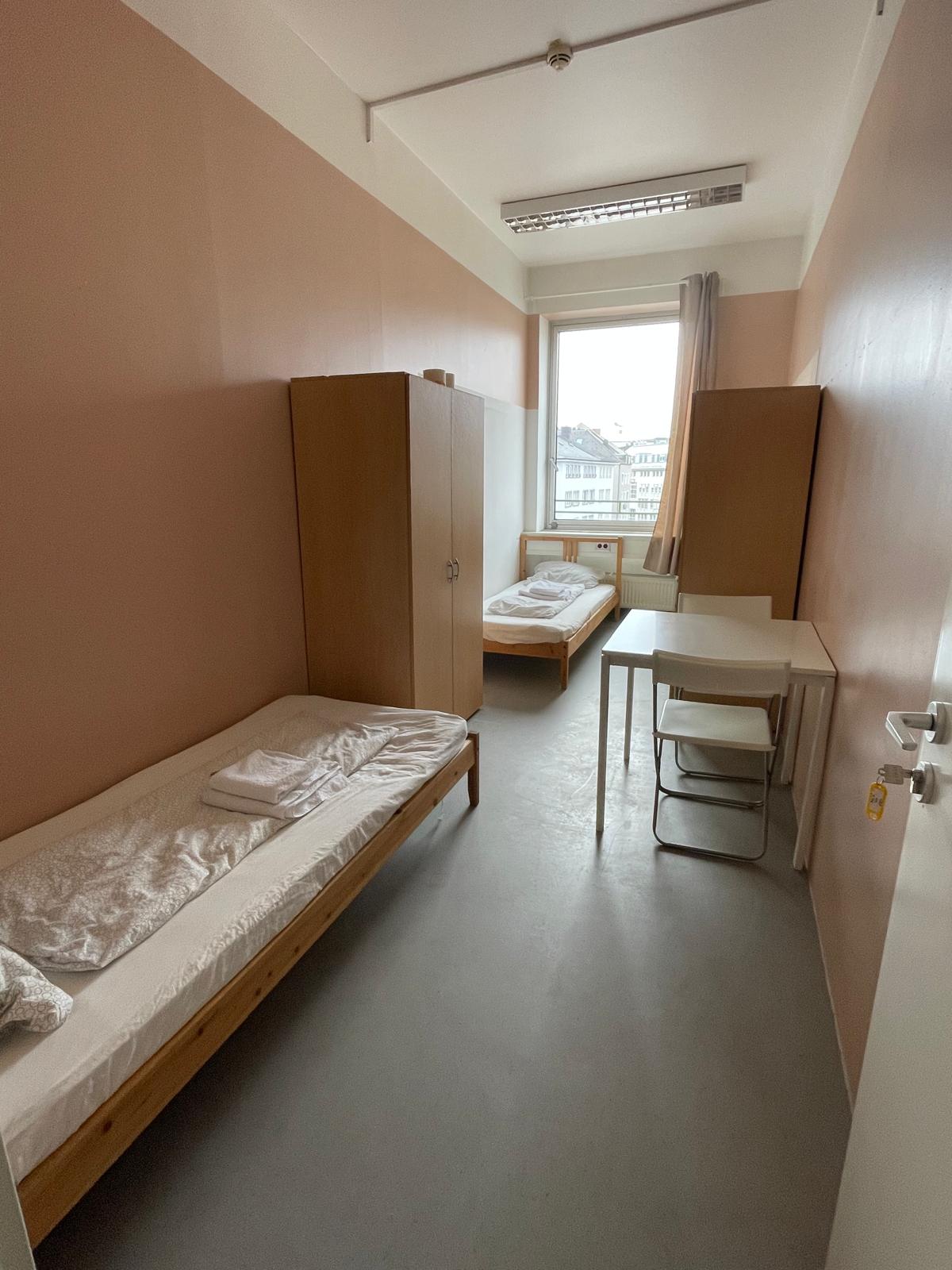 Georg-Kronawitter-Platz 2, 80331 München / Zimmer 304 (2)